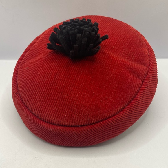 Vintage 60s MCM Red & Black Corduroy Calot Partial Hat / Fascinator W Puff - Picture 3 of 8